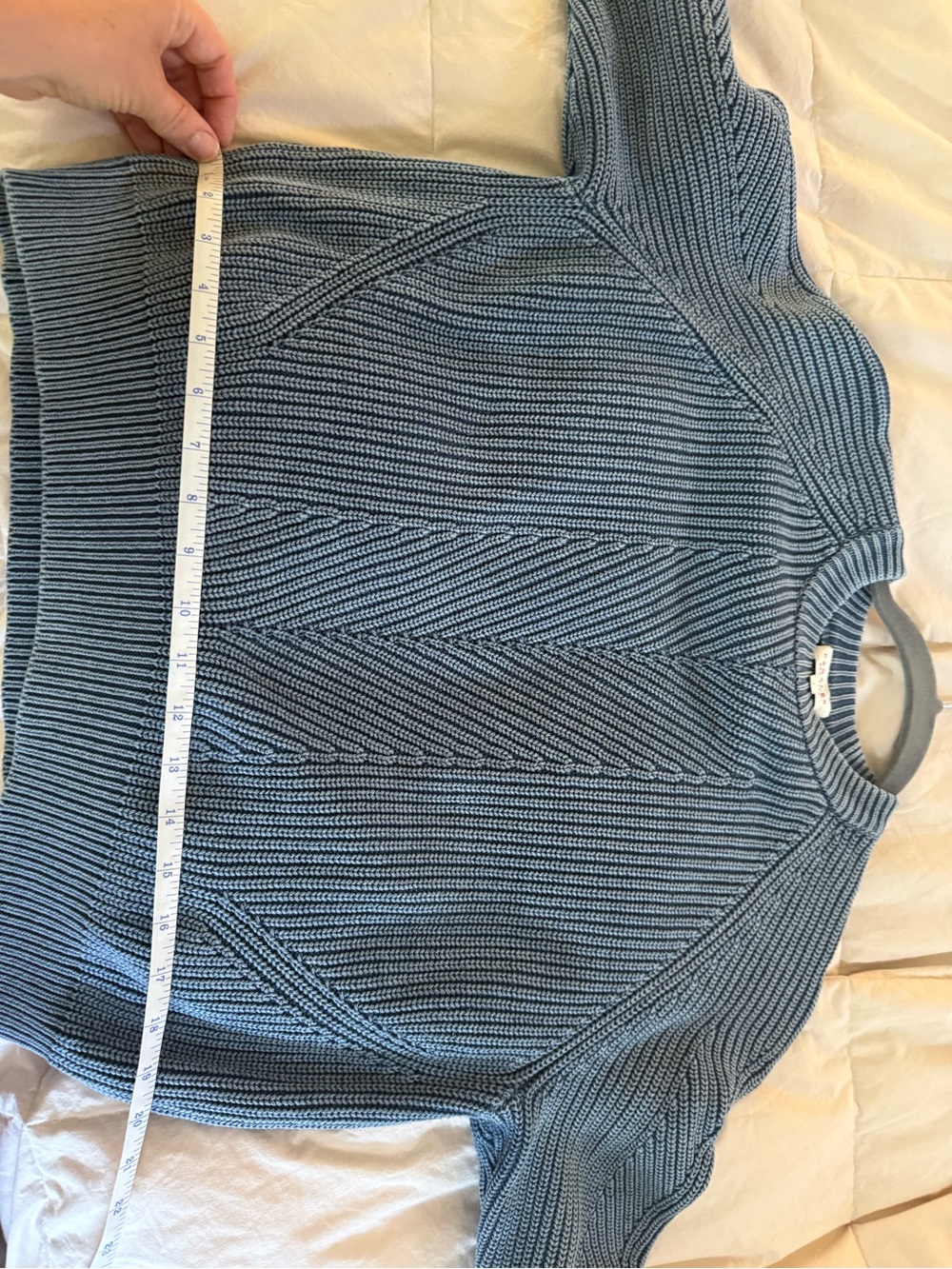 Crewneck Ribbed Knit Sweater in Dusty Blue